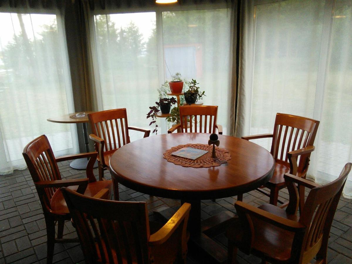 Paatsalu Sadam Apartment Ngoại thất bức ảnh